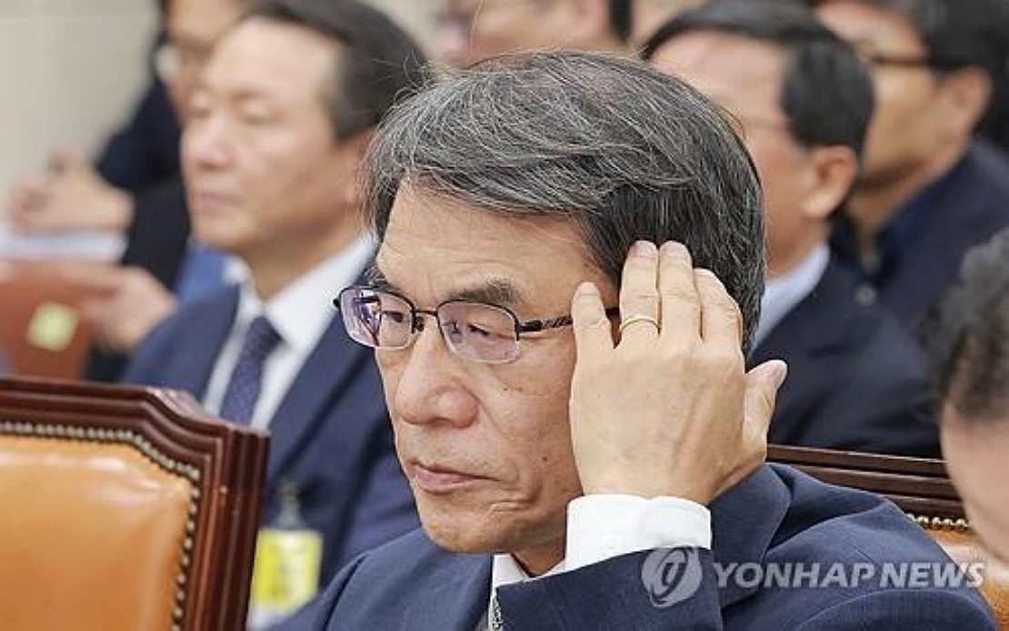 South Korea's Election Commission Faces Corruption Probe as Former Chief Suspected of Embezzlement