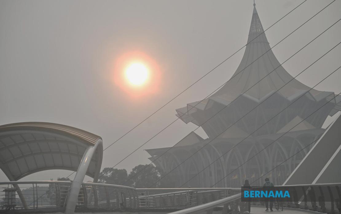 591 Sarawak Schools Shut as Extreme Heat and Drought Trigger Environmental Crisis