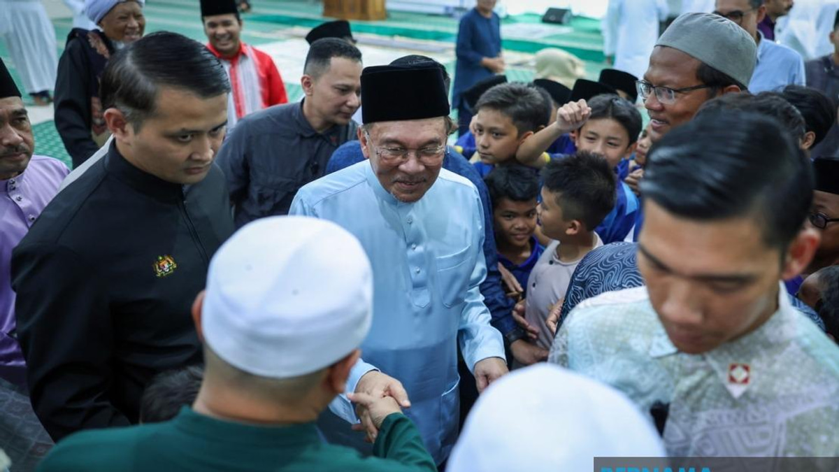 Parliamentary Allocations Belong to Constituents, Not MPs, Anwar Clarifies