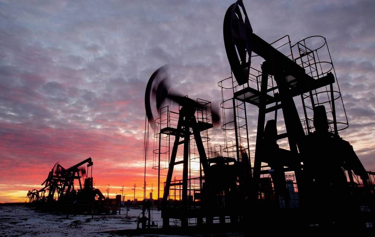 Oil prices inch higher despite Middle East tensions and weakening global demand outlook