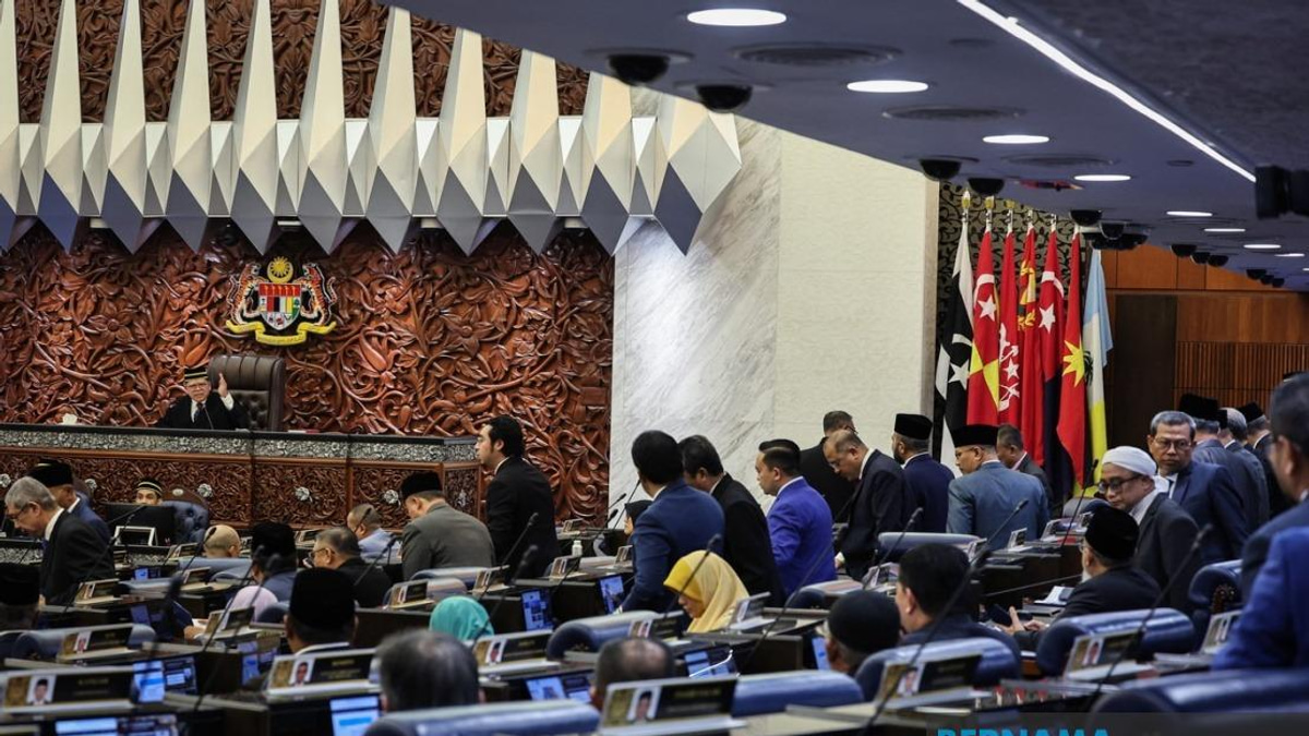 Parliament Opens Debate on Tabung Haji Inquiry Report, Speaker Confirms