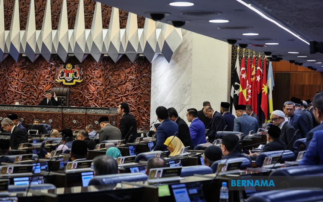 Parliament Opens Debate on Tabung Haji Inquiry Report, Speaker Confirms