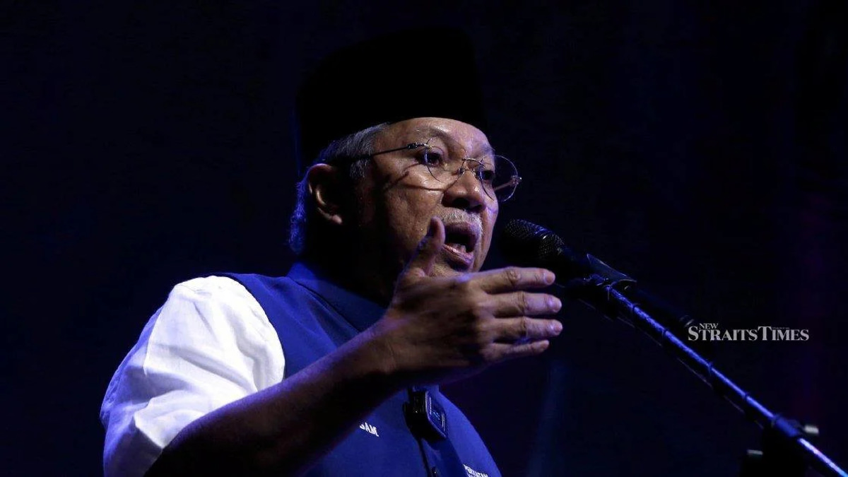 Annuar calls for restraint as friction deepens within Perikatan Nasional coalition