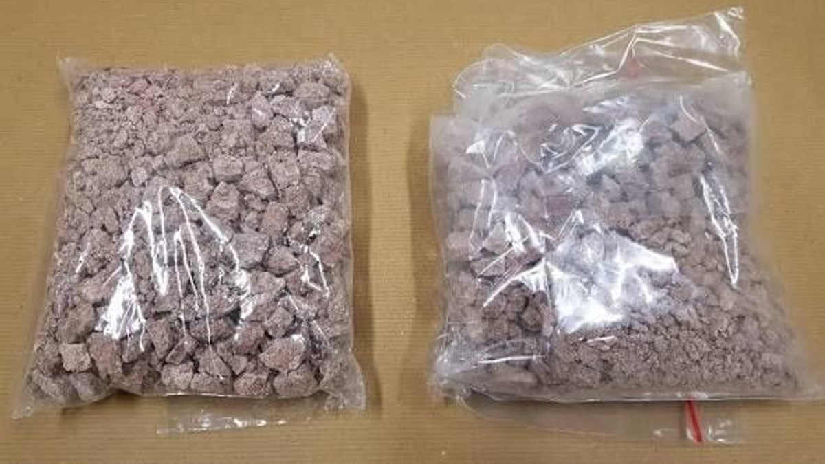 Thai Airways and aviation regulator launch investigation after flight attendant arrested with heroin in Melbourne