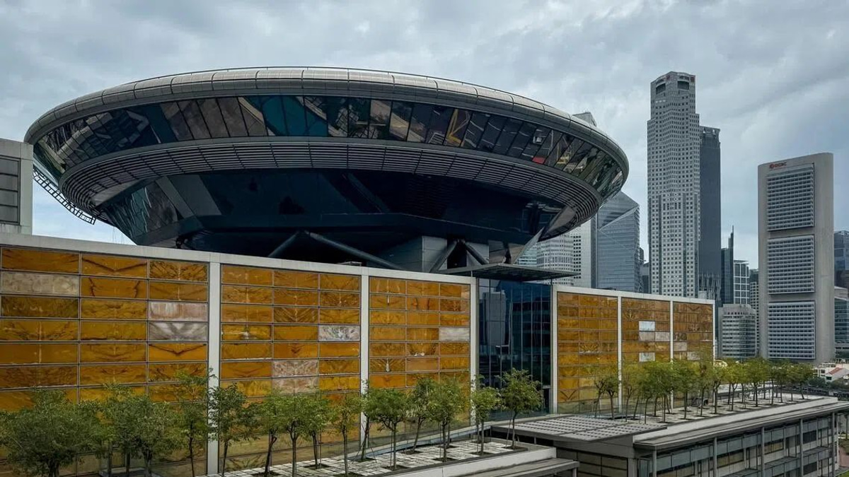 Singapore PE Teacher Admits to Sexual Offences Against 14-Year-Old Student