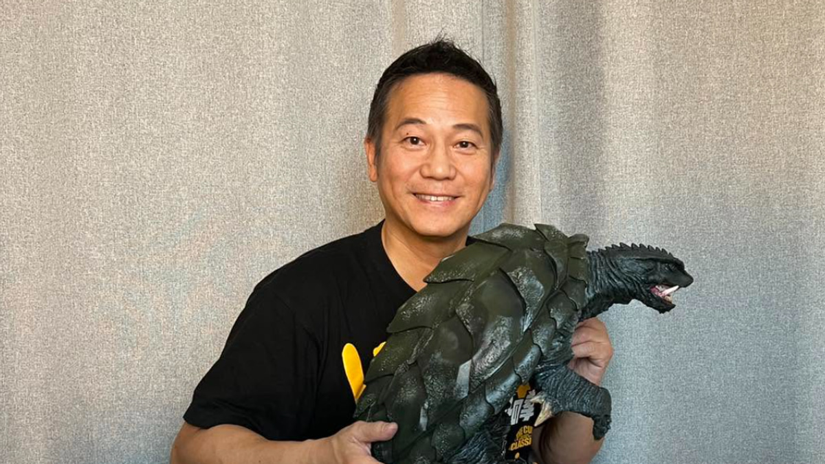 Hong Kong Actor Stephen Au Thrives in Canadian Life, Finds Creative Freedom Away from City Hustle