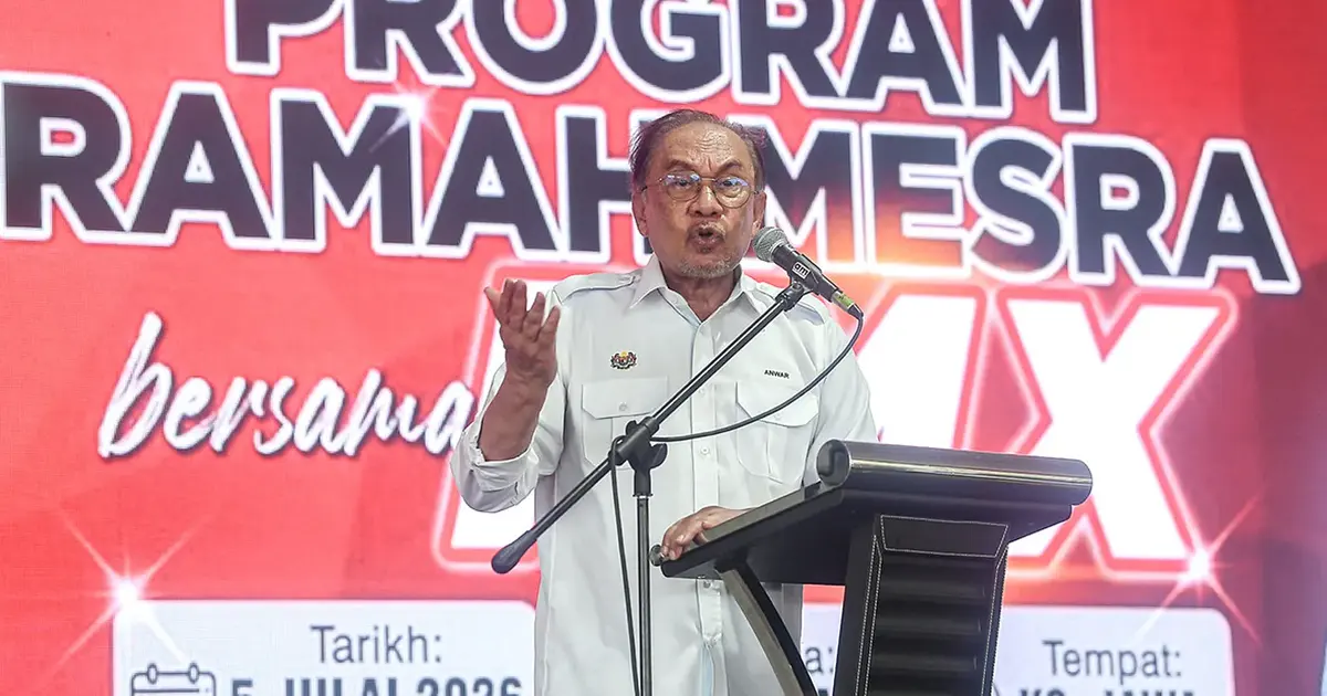 Anwar's Housing Plan: Civil Servants to Benefit as Government Unlocks Idle Land for 1,700 Johor Homes