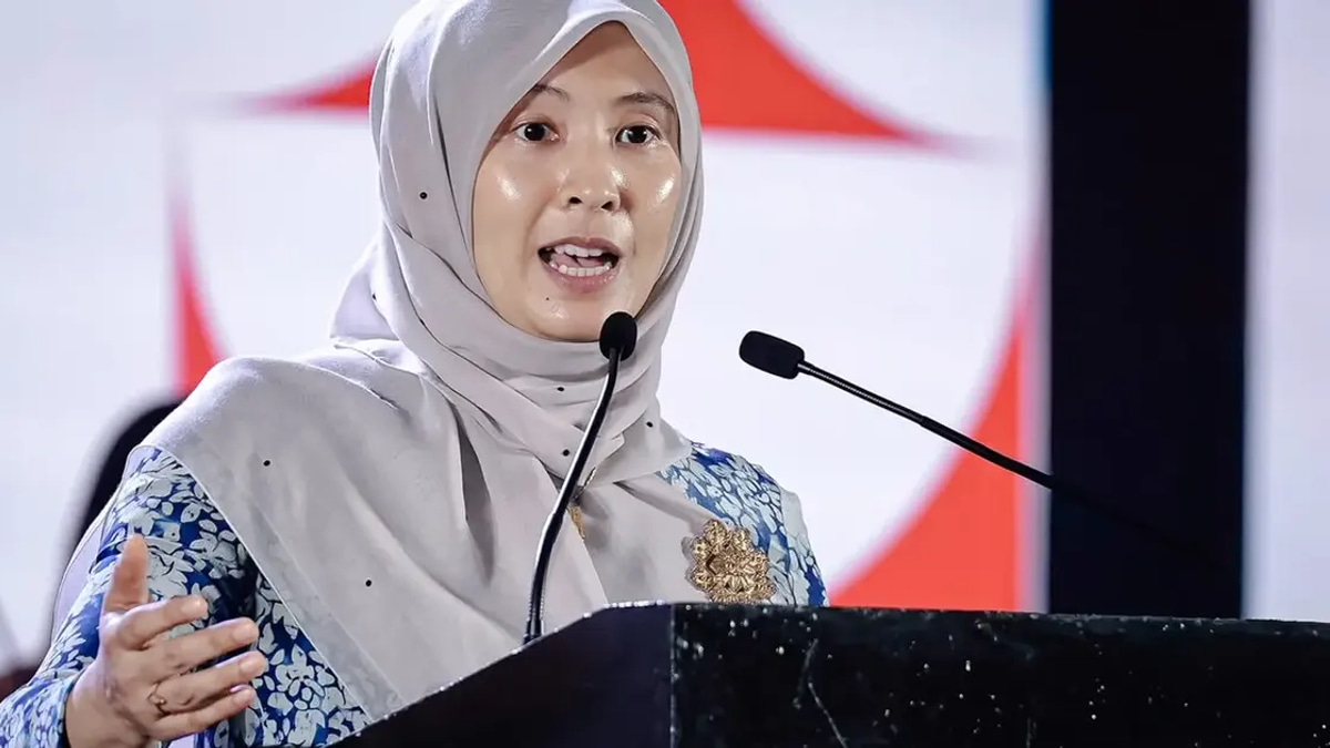 You Can't Please Everyone, Says Nurul Izzah on Political Setbacks