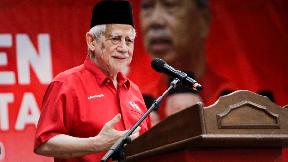 Kelantan Bersatu Unruffled as PN Axes Azmin and Radzi from Leadership Roster