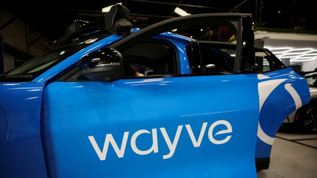 Wayve's AI-Powered Driving System Attracts Billions in Investment as Industry Shifts to Human-Like Learning Models