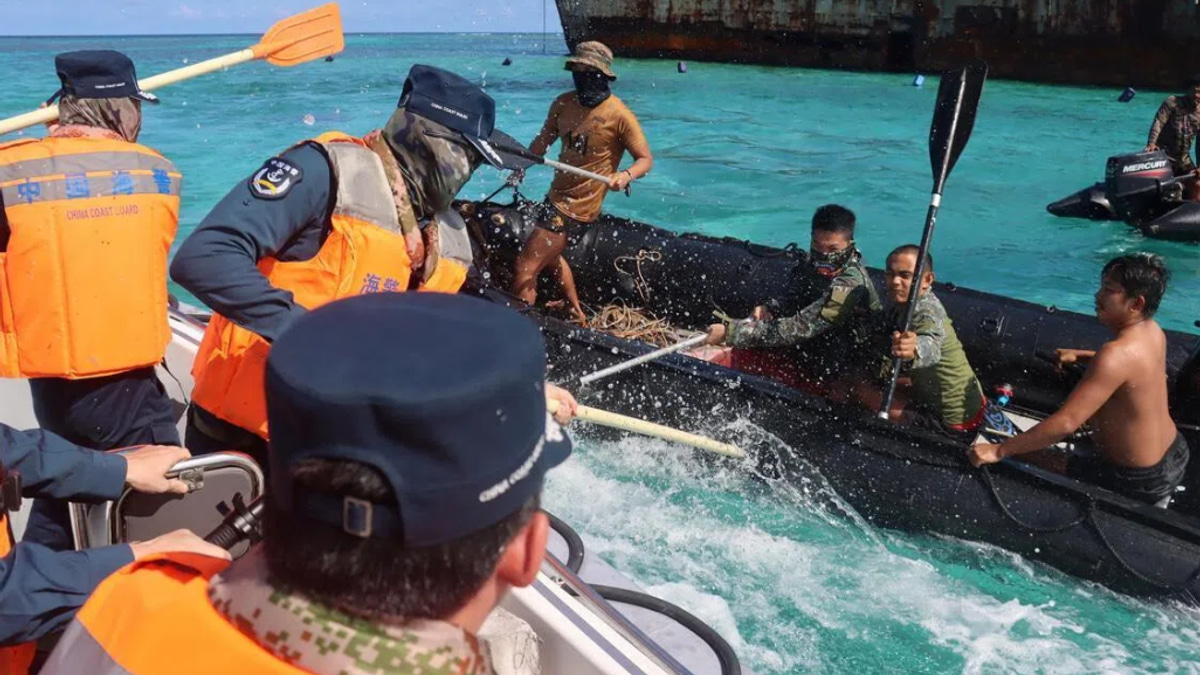China Summons Philippine Envoy Over South China Sea Clash as US Pledges Regional Support