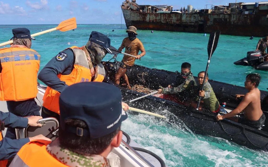China Summons Philippine Envoy Over South China Sea Clash as US Pledges Regional Support