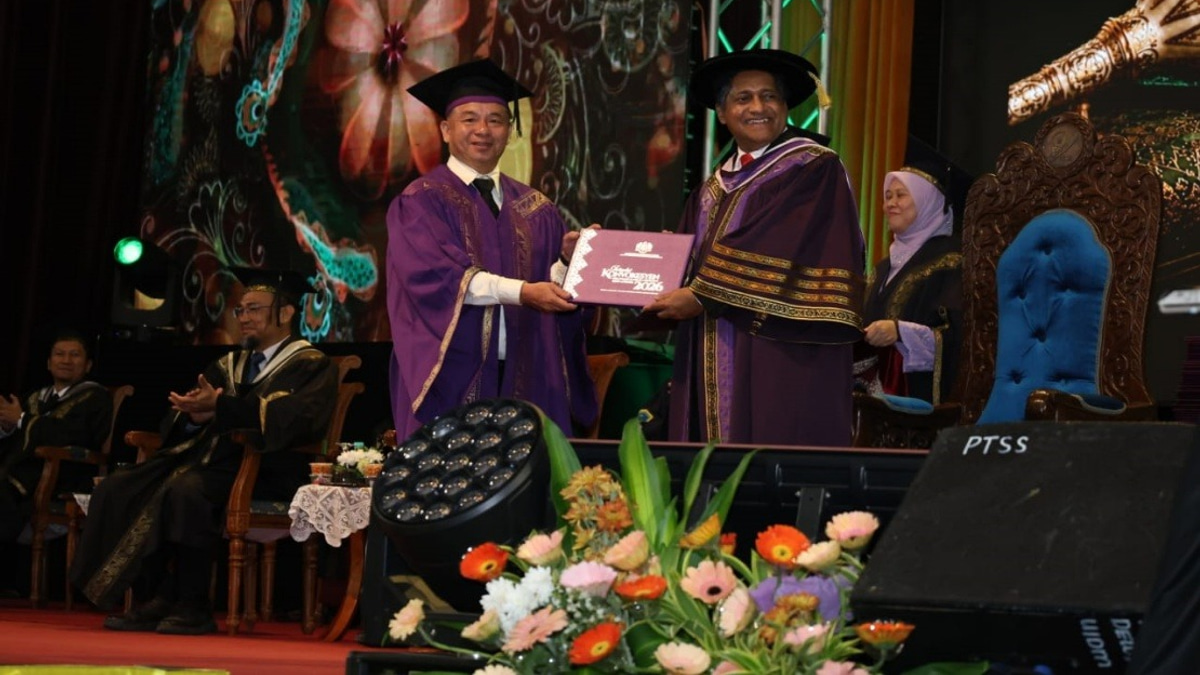 Never Too Late: At 57, Seberang Perai Polytechnic's Oldest Graduate Fulfils Lifelong Dream