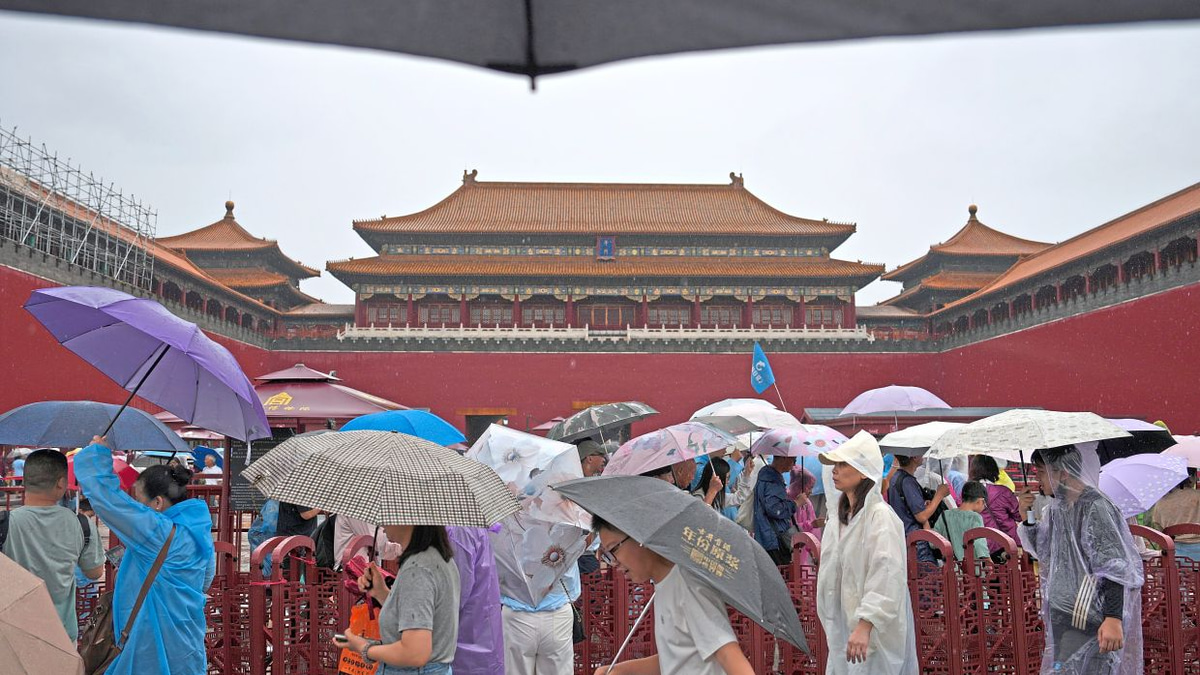 China's tourism recovery accelerates as visa-free policies and social media drive record visitor numbers