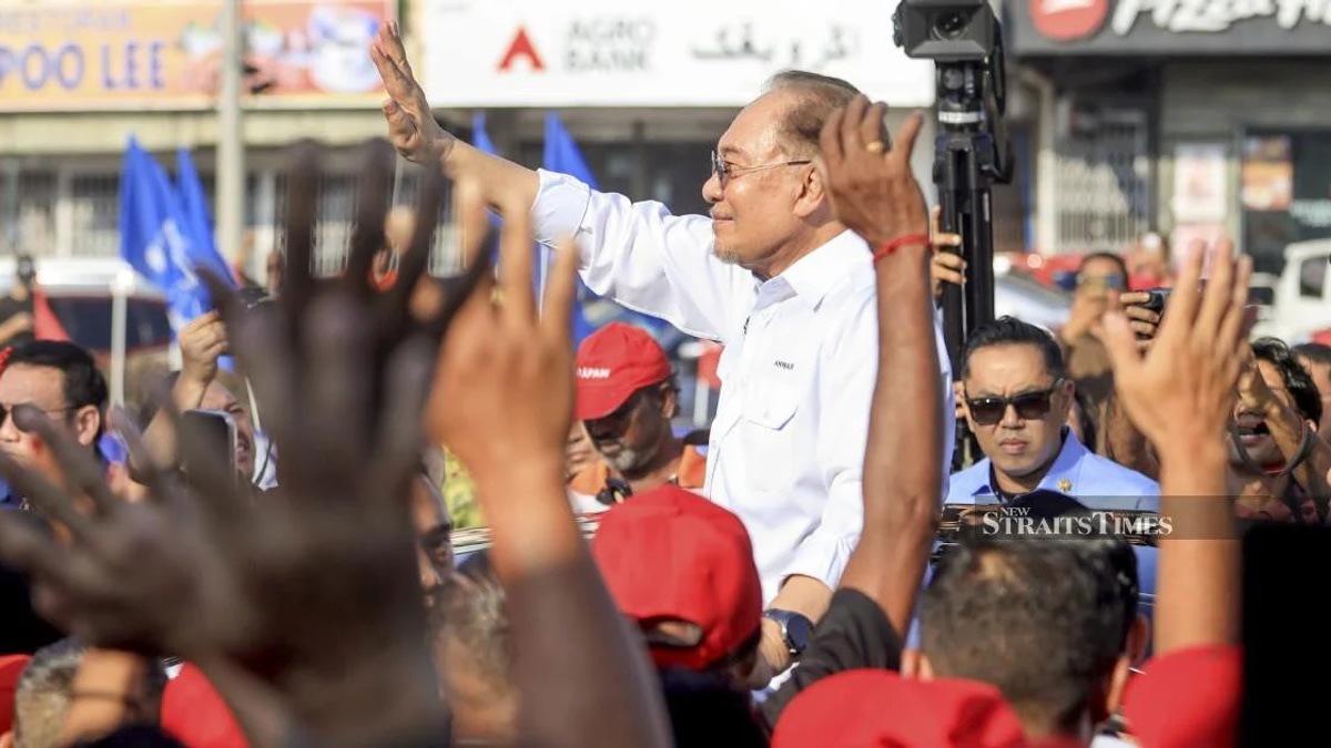 Anwar Calls on Johor Voters to Back Pakatan Harapan in New State Leadership Bid