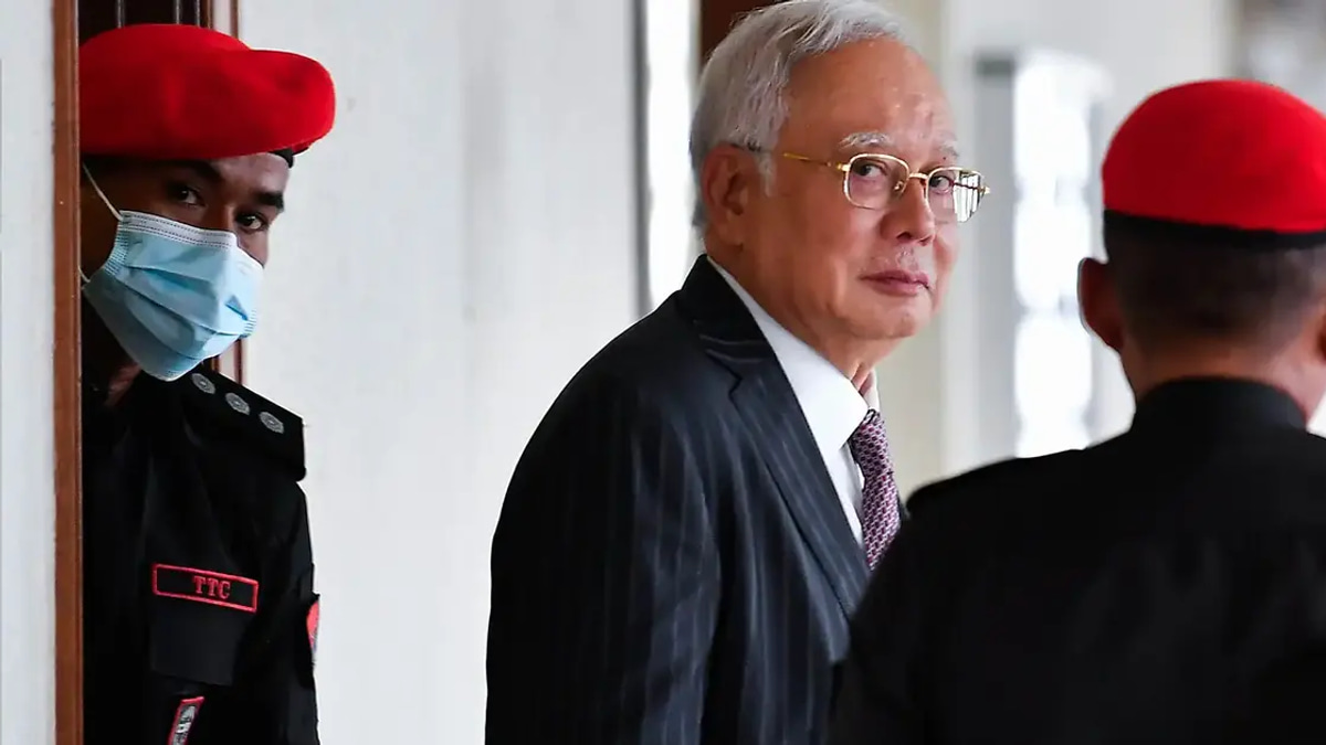 Najib Questions Timing of 1MDB Fraud Inquiry, Claims Investigator Began Probe After Fund Lawsuit