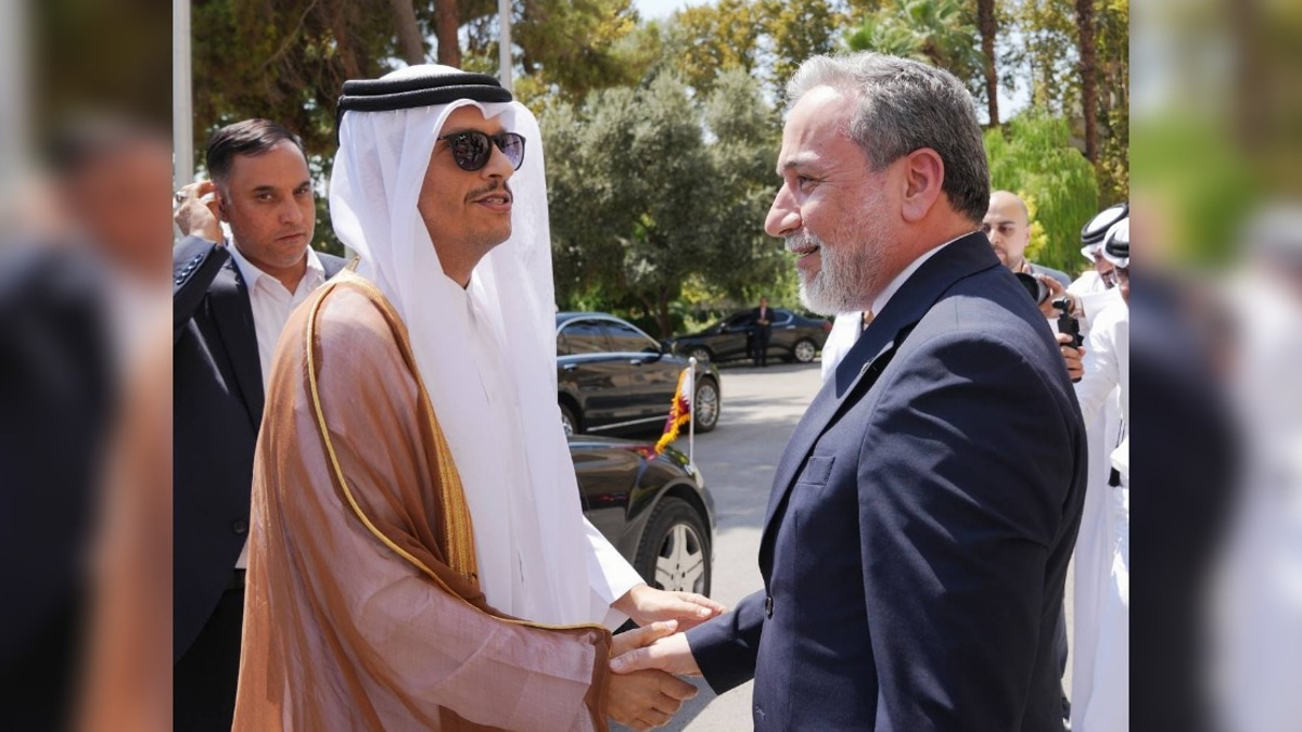 Iran Signals Openness to Restoring US Diplomatic Ties, Says Pressure Won't Work
