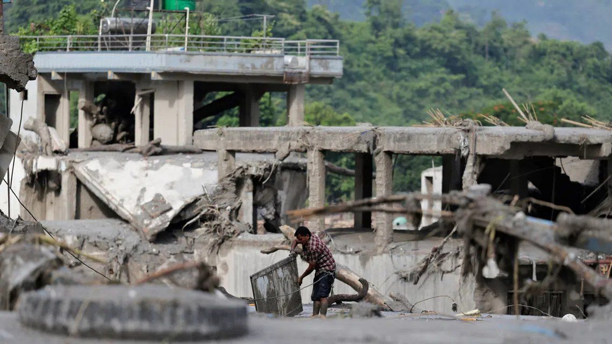 Nepal and China brace for secondary flood threat as glacier-collapse lakes risk catastrophic overflow