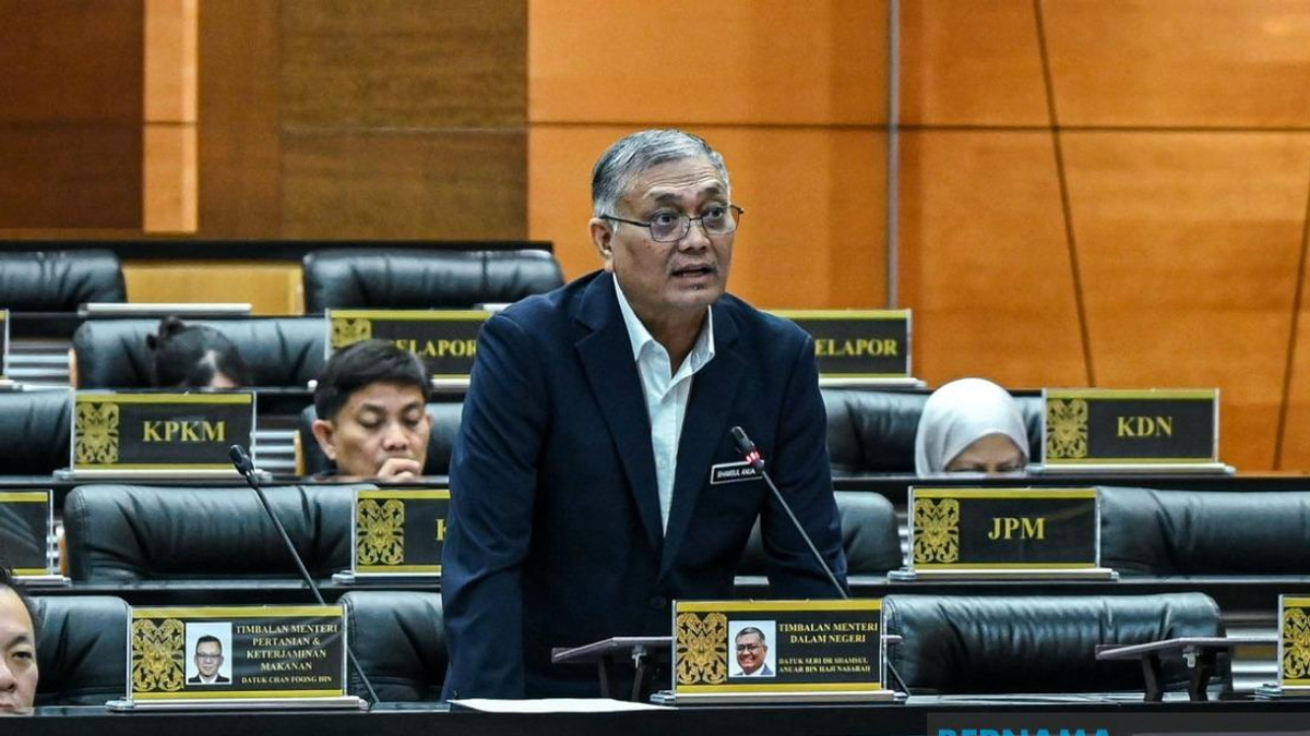 Over 3,600 Citizenship Applications Languish in Sabah Pipeline as Ministry Pledges Speed-Up