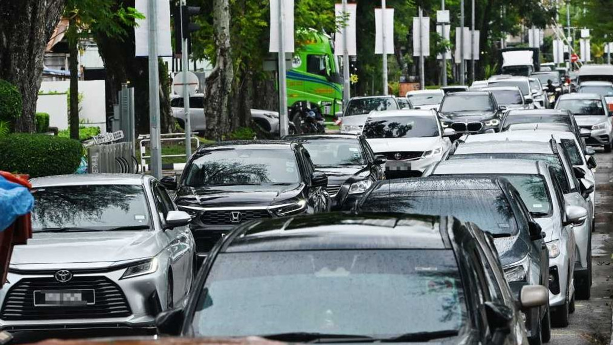 Selangor Parking Cyberattack Demands Full Public Accountability, Says Petaling Jaya MP