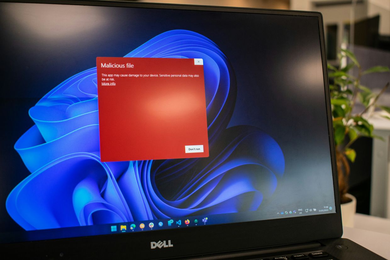 MyCert Issues Alert Over WhatsApp-Distributed Malware Targeting Windows Users