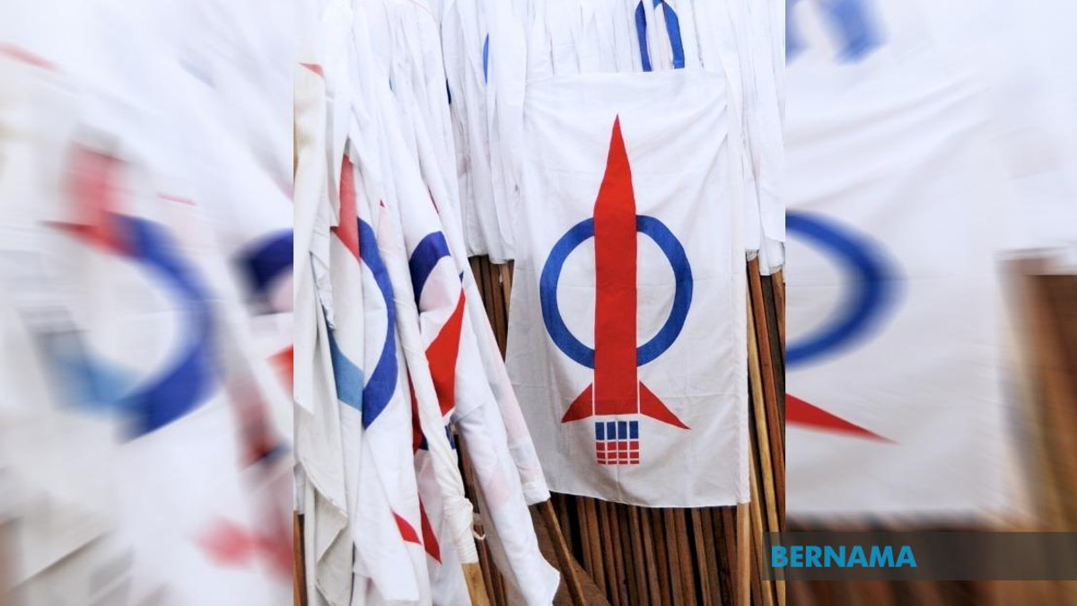 DAP's Unity Government Future Hangs on Sunday Conference Vote