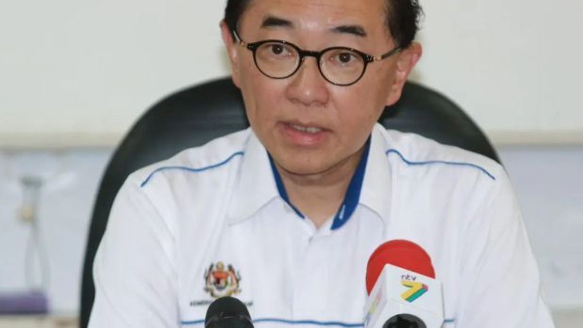 Government Must Justify Overseas Spending as Public Healthcare Struggles