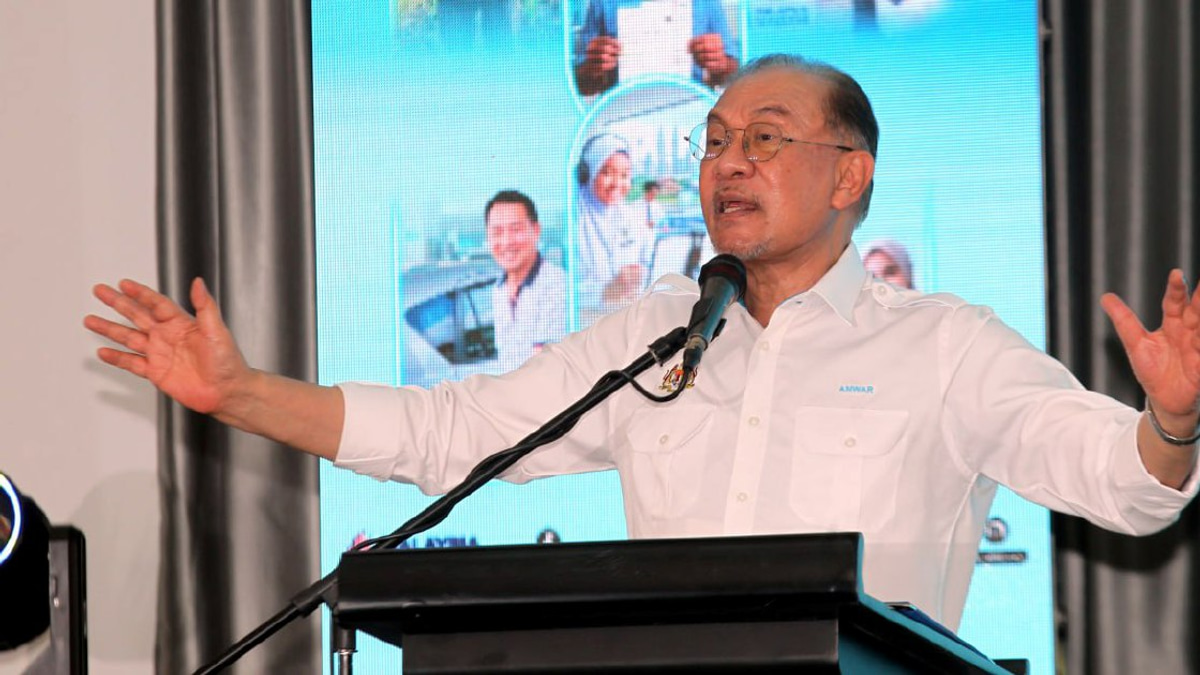 Prime Minister Anwar Ibrahim Commits RM15.3 Million Support Package for Perak Islamic Educational Institutions