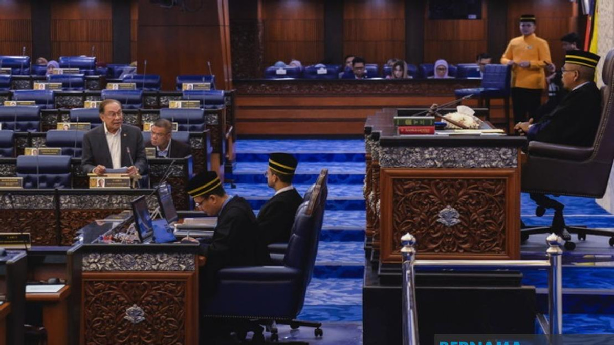 Government Barred From Announcing New Projects During Election Campaigns, PM Anwar Clarifies