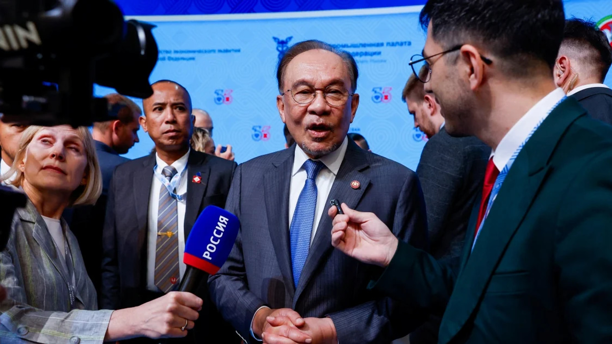 PM Anwar highlights cultural diplomacy, reveals passion for Russian music and literature