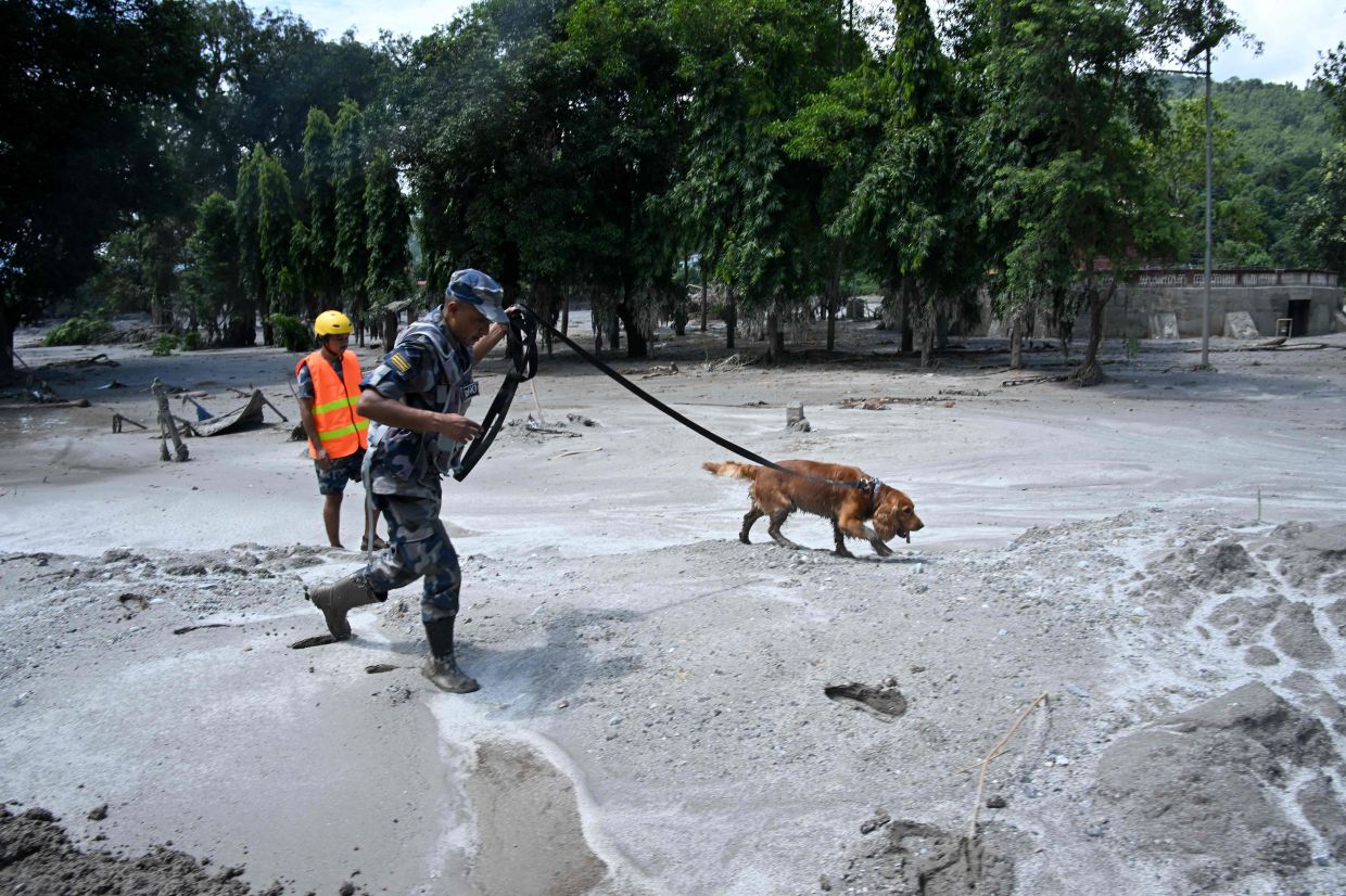 Over 1,400 Missing in Nepal Flash Floods as Death Toll Reaches 392