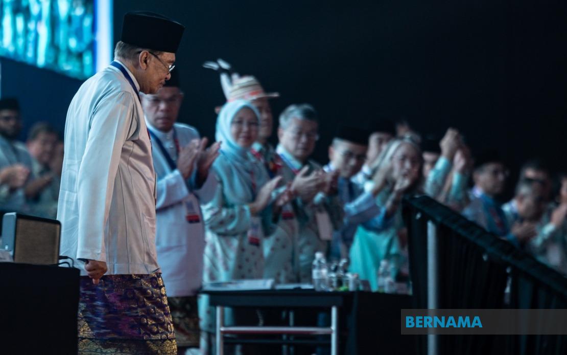 Anwar Rejects 'Sidelining' Claims, Points to Rising State Allocations