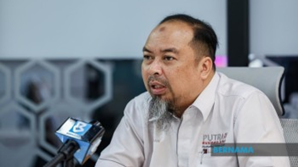 Parliament Must Focus on Stripping Political Control from Tabung Haji, Says Academic