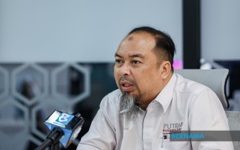Parliament Must Focus on Stripping Political Control from Tabung Haji, Says Academic