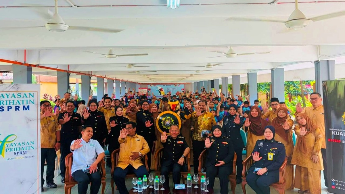 MACC Builds Integrity Culture Among Schoolchildren Through WAR Initiative