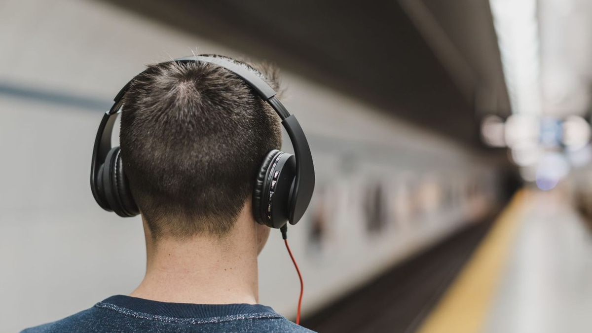 Musicians Push Back Against Record Labels' AI Training Deals Made Without Their Consent