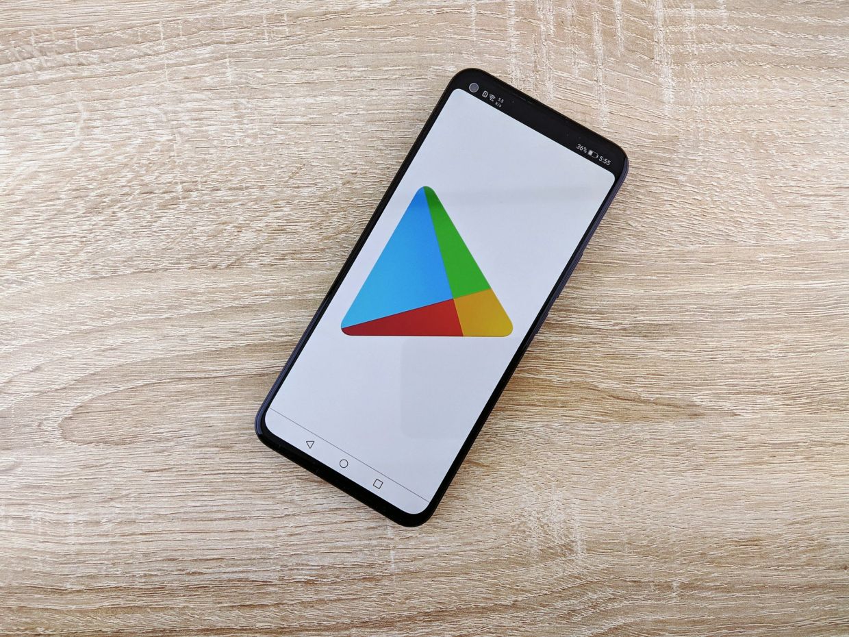 Google Backs Down on App Store Plan, Will Allow Third-Party Marketplaces in Play Store
