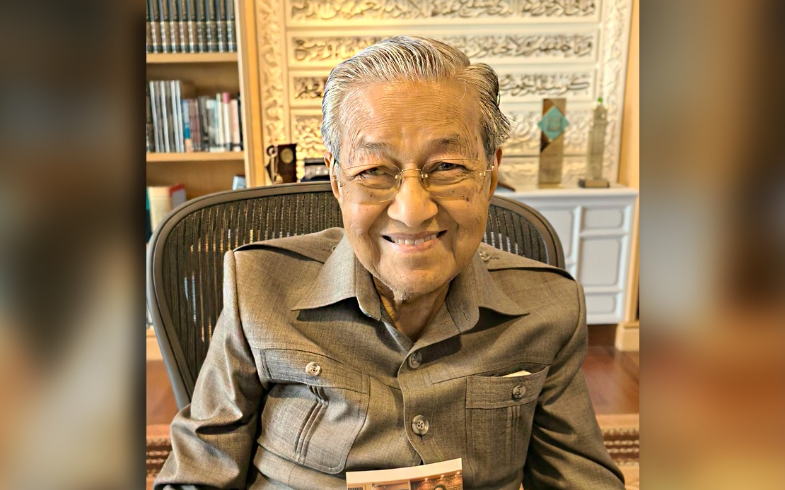 Cabinet Ministers Mark Dr Mahathir's 101st Birthday with Well-Wishes