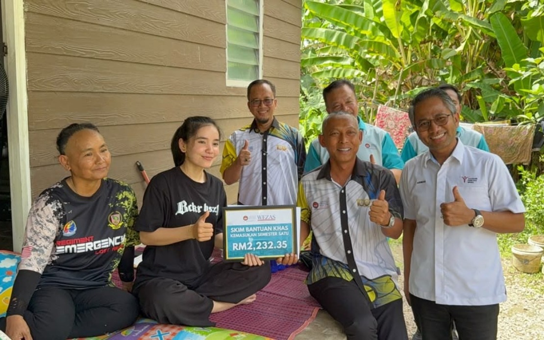 Three Students Realise University Dreams With Financial Aid Package