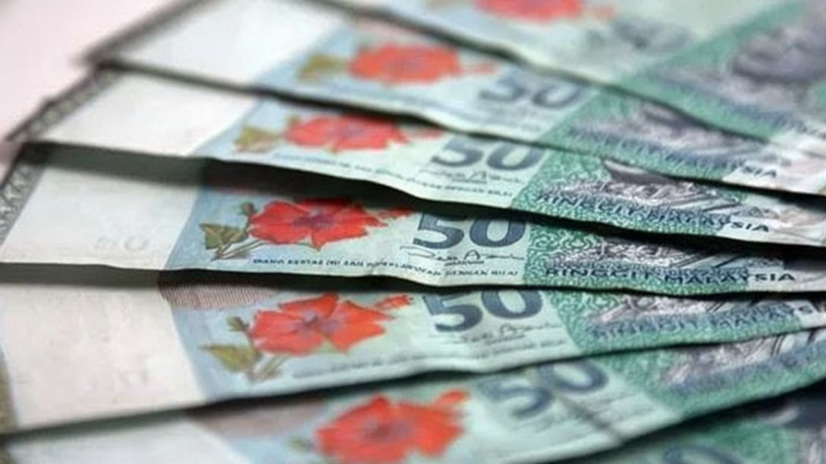 Ringgit poised for gains next week as Malaysia's robust GDP growth buoys sentiment