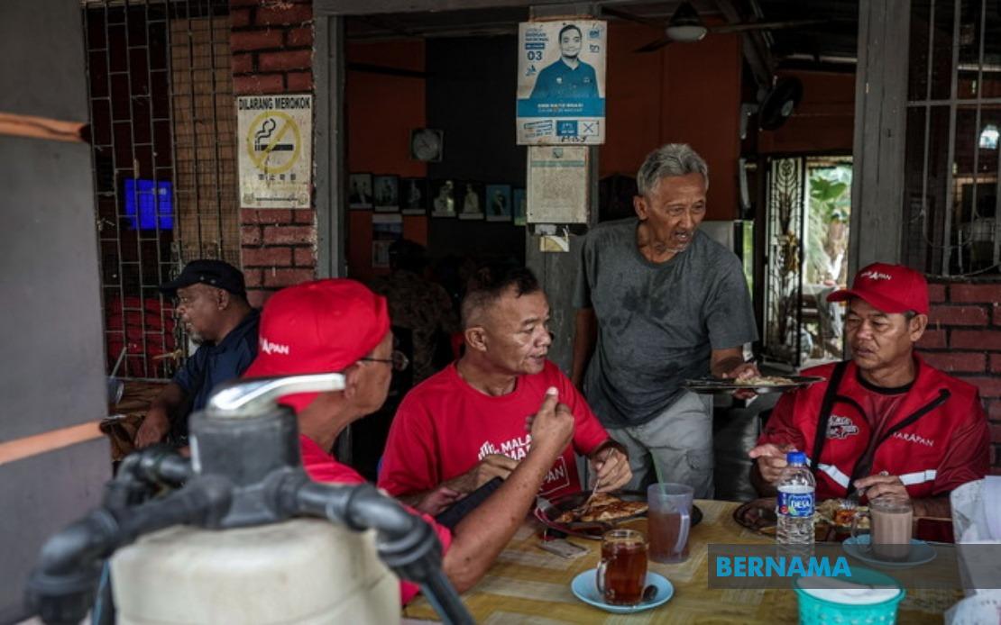 Johor Election Campaign Fuels Unexpected Boom for Street Vendors and Small Traders