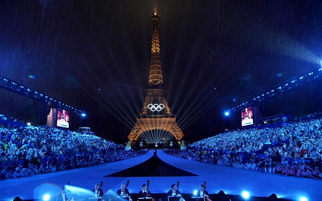 Paris's Iconic Landmarks Close Early as Europe Battles Extreme Heat