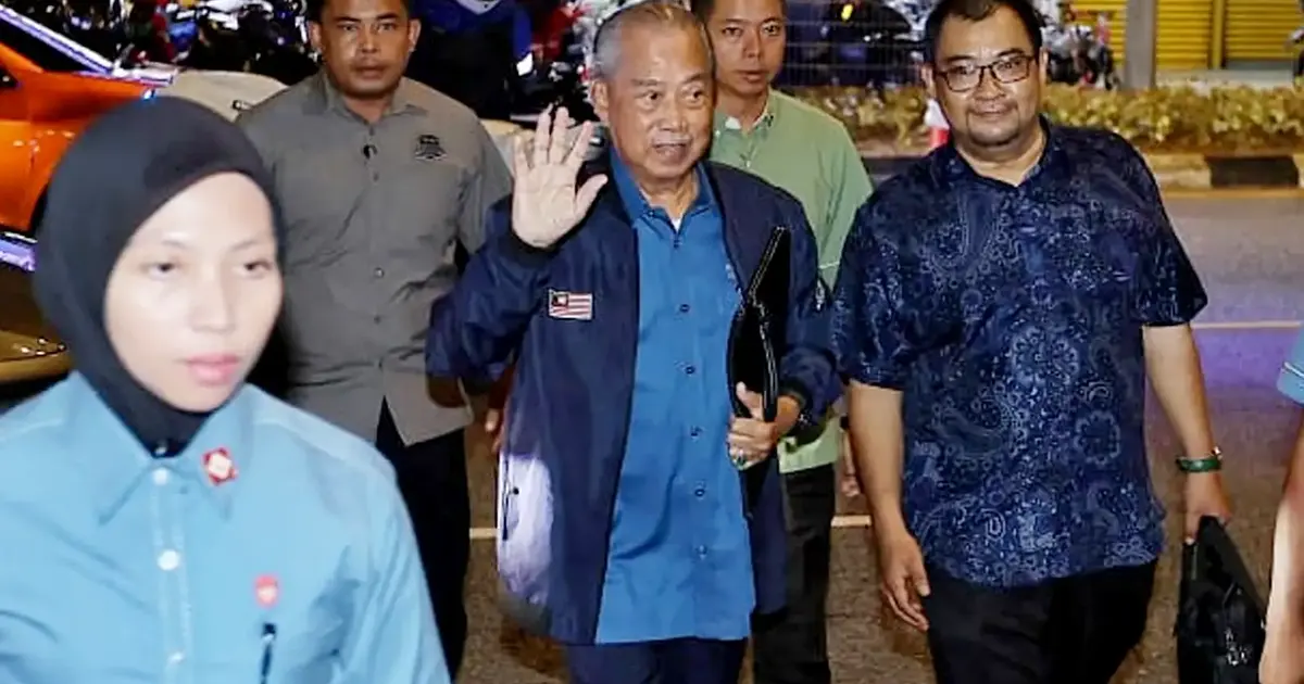 Muhyiddin convenes emergency Perikatan Nasional summit as coalition fractures over Bersatu row