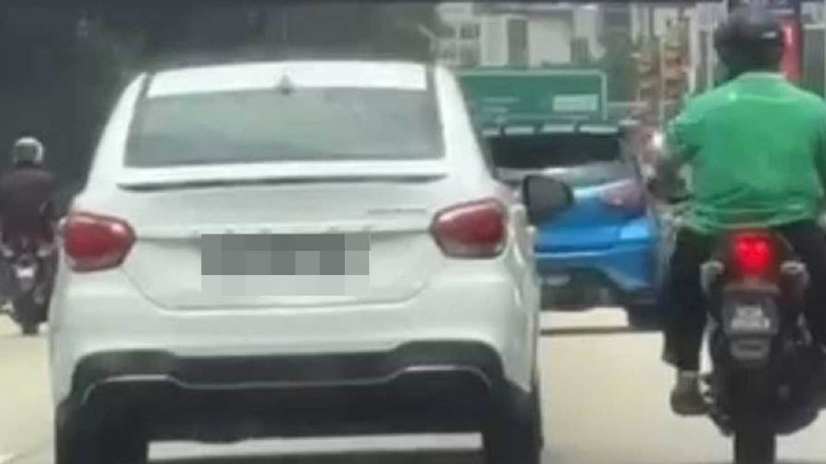 Technician Arrested for Hurling Stone at Car During Road Rage Incident on KL-Seremban Expressway