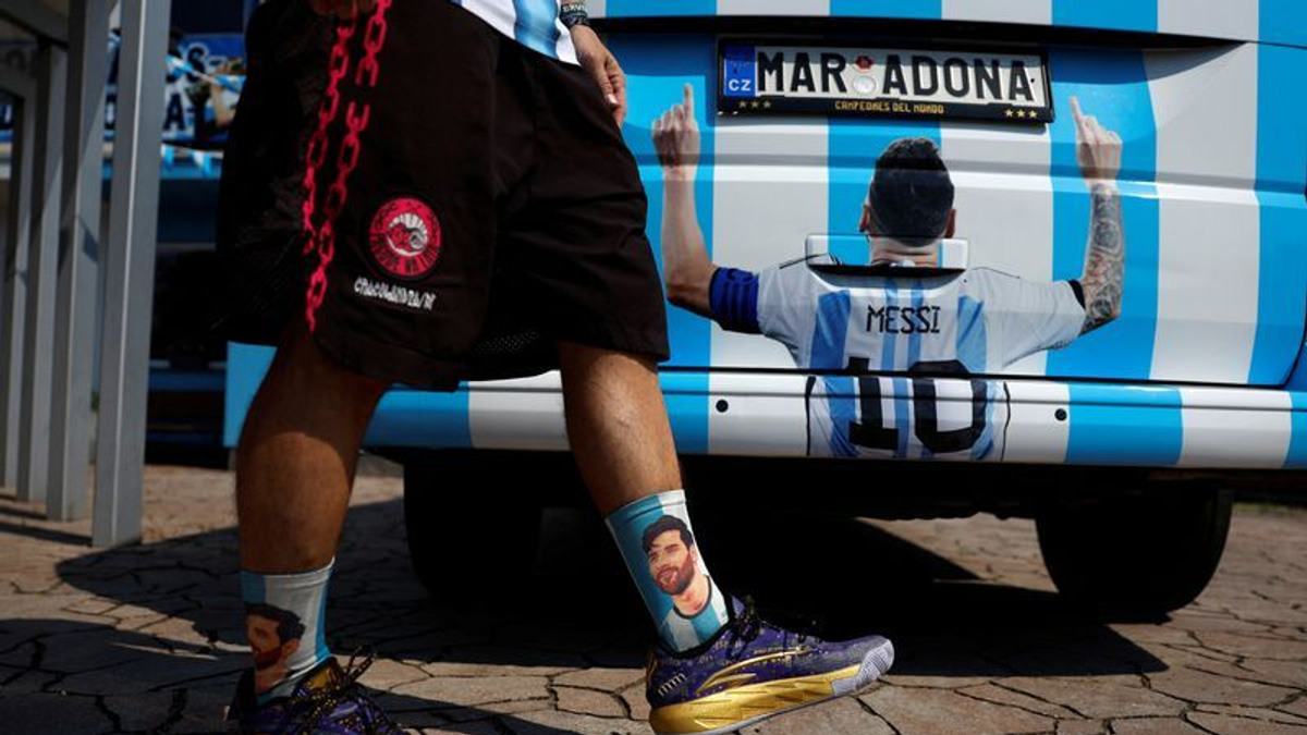 Czech Fan's Argentine Dream: How One Man's Passion for Messi Built a Shrine in the Countryside
