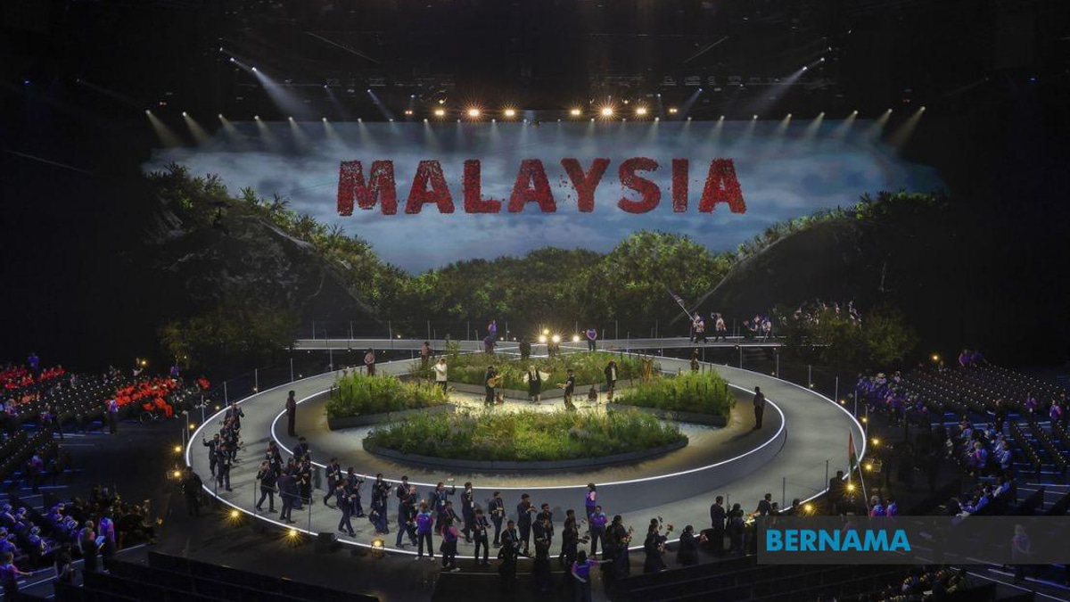 Malaysian Athletes Lauded for Commonwealth Games Success as Cabinet Pledges Support