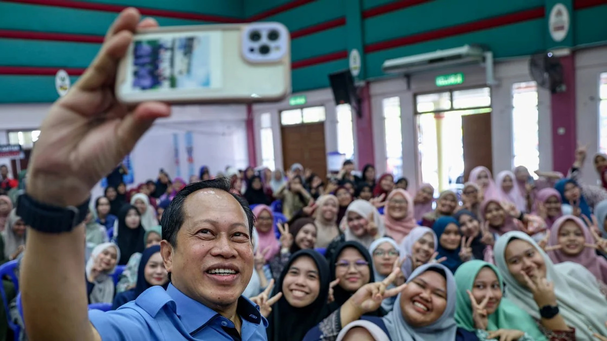 Johor BN Support Remains Solid, Says Umno Deputy Chief Ahmad Maslan