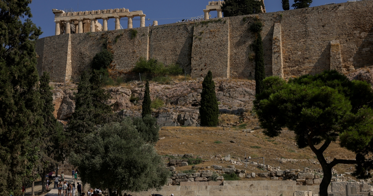 Knife Attack on Tourists Near Athens Acropolis Sparks Safety Concerns