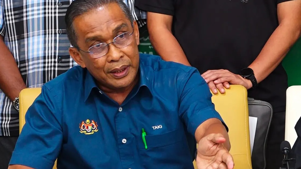 Perikatan Nasional formally notifies speaker of Hamzah's appointment as new opposition leader