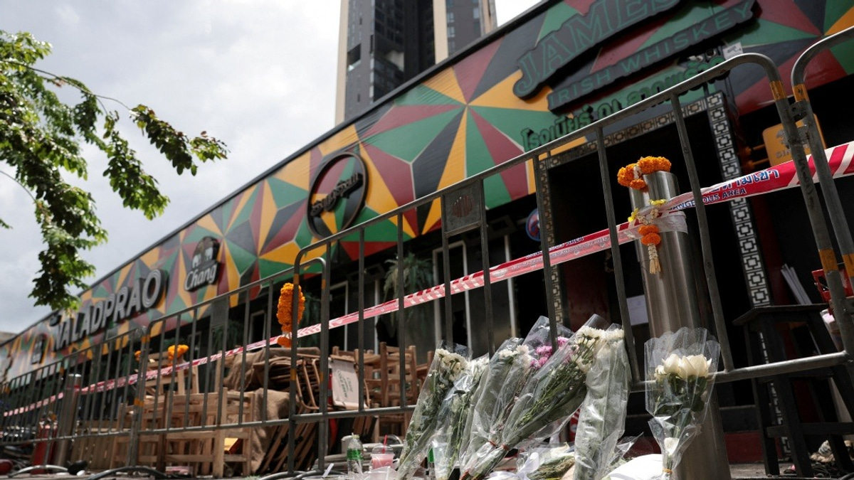 Bangkok Bar Fire Death Toll Reaches 32 as Hospital Cases Worsen